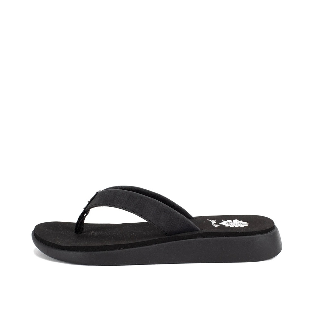 YELLOW BOX  GINZA BLACK  sandals MEDIUM WIDTH NEW IN BOX
